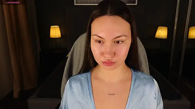 GIGI BENNET online show from January 2025 05:30:02 AM