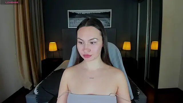 GIGI BENNET online show from January 2025 09:04:01 AM