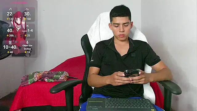 Snapshot of cutes_baby chatting on December 2024 03:59:01 AM cutes baby online show from December 2024 03:59:01 AM