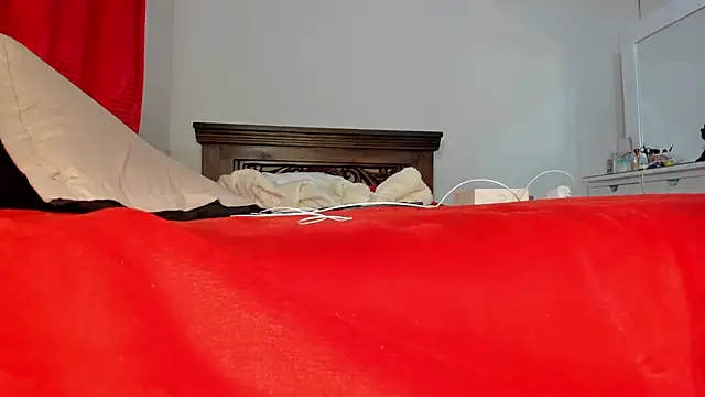 Karentatiana  online show from December 2024 01:47:01 AM