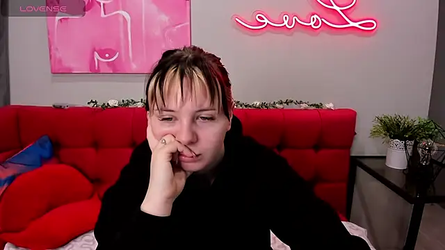 Snapshot of Sherry__cherry chatting on September 2025 01:51:02 AM Sherry cherry online show from September 2025 01:51:02 AM