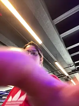 amooraaamoon online show from November 2025 02:48:02 PM