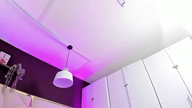 April bowie online show from February 2026 11:18:01 AM