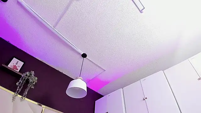 April bowie online show from February 2026 12:02:01 PM