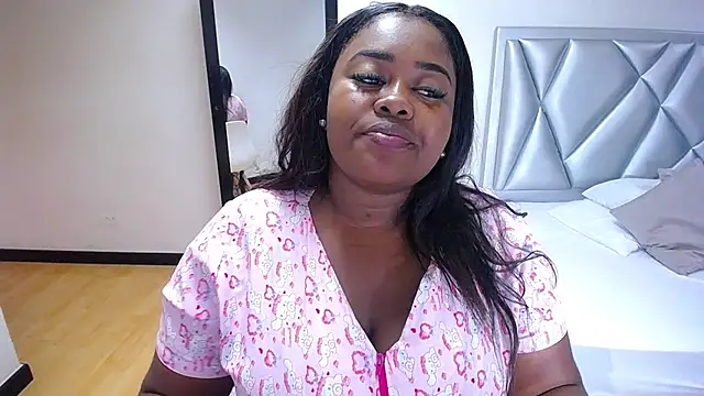 Snapshot of exotic_karmella chatting on January 2025 08:44:01 PM exotic karmella online show from January 2025 08:44:01 PM