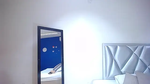 Snapshot of exotic_karmella chatting on February 2025 08:25:01 PM exotic karmella online show from February 2025 08:25:01 PM