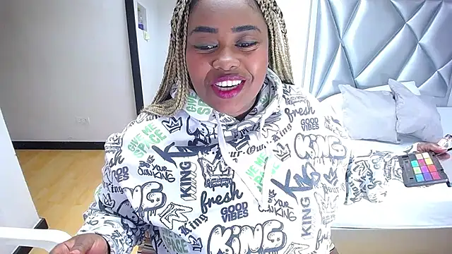 Snapshot of exotic_karmella chatting on March 2025 02:51:01 AM exotic karmella online show from March 2025 02:51:01 AM