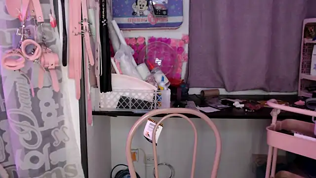 Hellen dumont online show from April 2026 12:27:01 AM