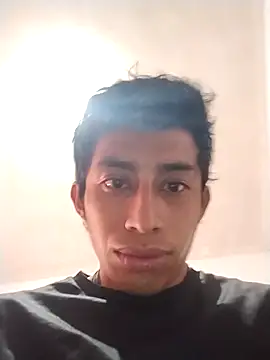 Flaquito pitudo online show from December 2024 06:08:01 PM