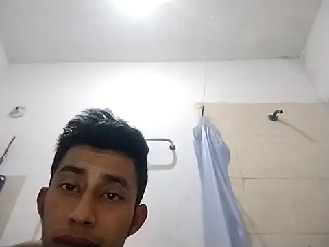 Flaquito pitudo online show from December 2024 12:59:01 AM