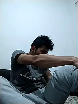 Flaquito pitudo online show from January 2025 05:24:02 AM