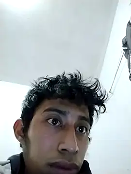 Flaquito pitudo online show from February 2025 11:57:02 AM