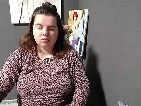 so shy online show from March 2025 07:08:02 AM