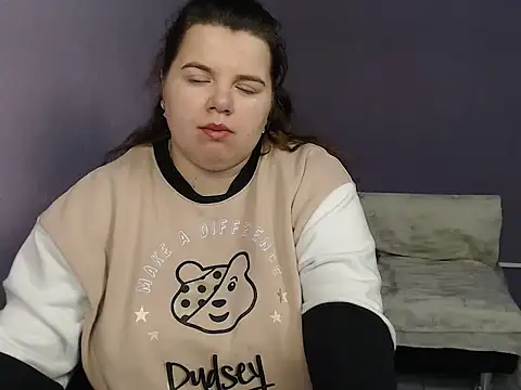 so shy online show from September 2025 06:50:02 AM