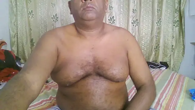 Beargryzzly online show from January 2025 06:38:02 PM