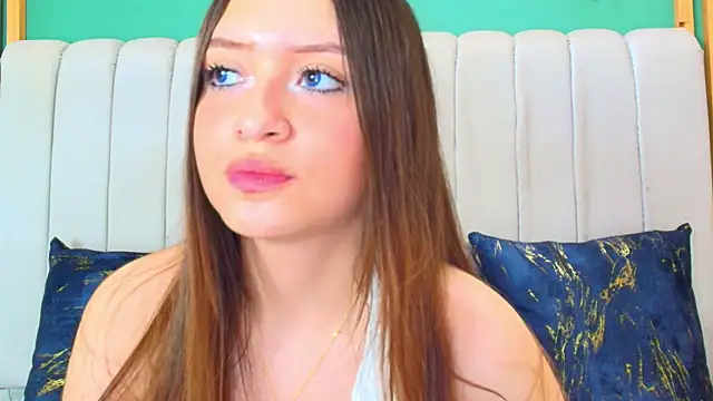 Snapshot of katlyn_martins chatting on February 2025 01:37:01 AM katlyn martins online show from February 2025 01:37:01 AM