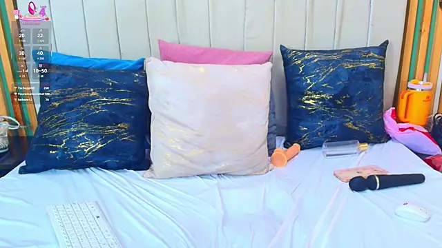 Snapshot of katlyn_martins chatting on March 2025 01:04:01 AM katlyn martins online show from March 2025 01:04:01 AM