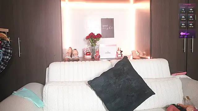 katlyn martins online show from February 2026 04:35:01 PM