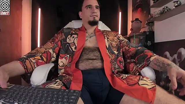 kingbear777 online show from April 2026 03:12:01 AM