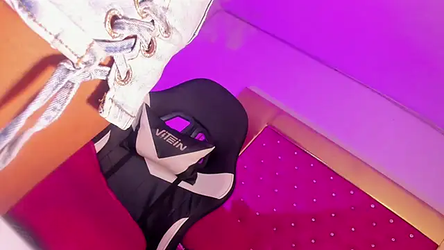 Orianadollx online show from March 2025 03:54:01 AM