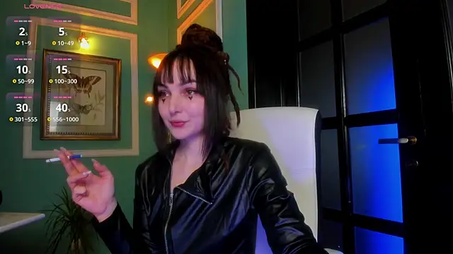 1Munique online show from December 2025 12:14:02 PM