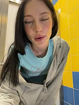Melissa crazy online show from August 2026 04:32:01 PM