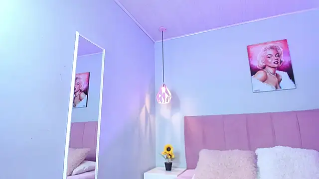 ScarletGV online show from January 2025 04:47:02 AM