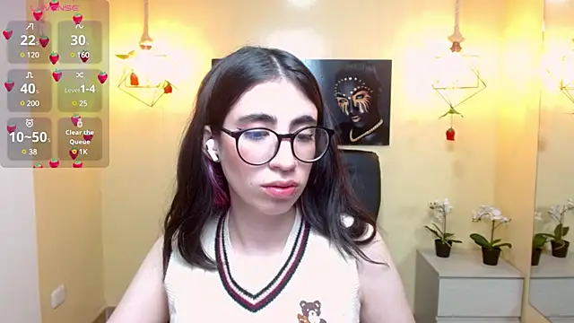 LenaRoses online show from March 2025 11:47:02 PM