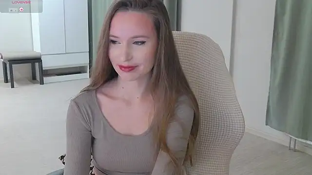 Snapshot of Malika_b chatting on December 2024 08:33:02 PM Malika b online show from December 2024 08:33:02 PM