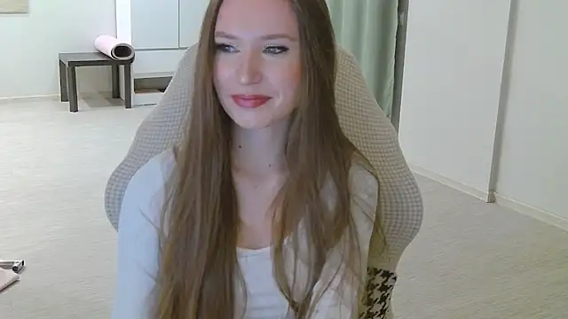 Snapshot of Malika_b chatting on December 2024 06:31:01 PM Malika b online show from December 2024 06:31:01 PM