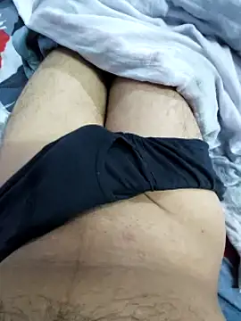 studboy1111 online show from December 2024 08:56:01 AM