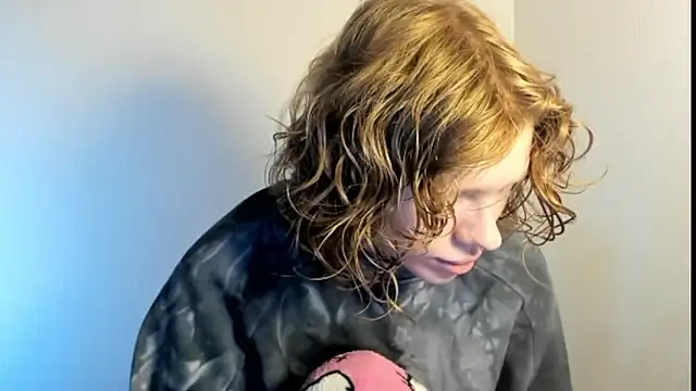 Snapshot of StellaDavis chatting on October 2025 11:43:01 AM StellaDavis online show from October 2025 11:43:01 AM