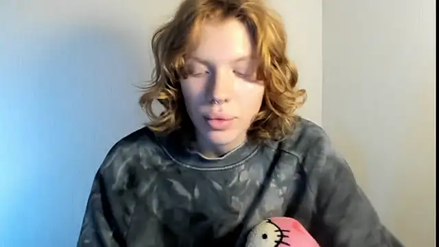 Snapshot of StellaDavis chatting on October 2025 09:10:01 AM StellaDavis online show from October 2025 09:10:01 AM