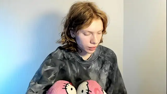 Snapshot of StellaDavis chatting on October 2025 09:34:02 AM StellaDavis online show from October 2025 09:34:02 AM