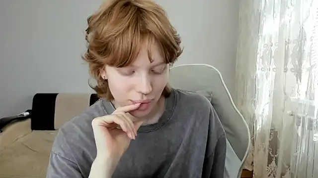 Snapshot of StellaDavis chatting on July 2026 11:04:01 AM StellaDavis online show from July 2026 11:04:01 AM