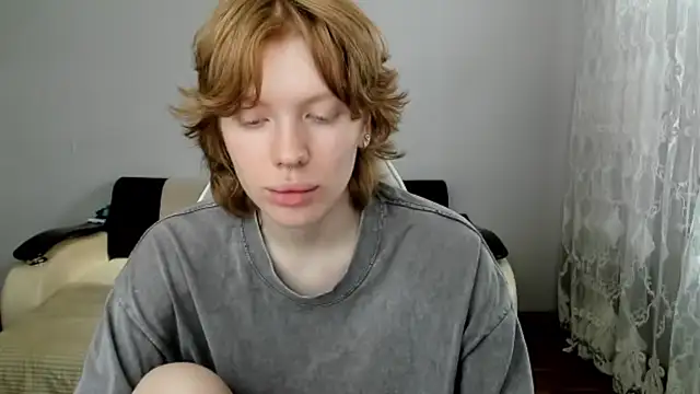 Snapshot of StellaDavis chatting on August 2026 12:37:01 PM StellaDavis online show from August 2026 12:37:01 PM
