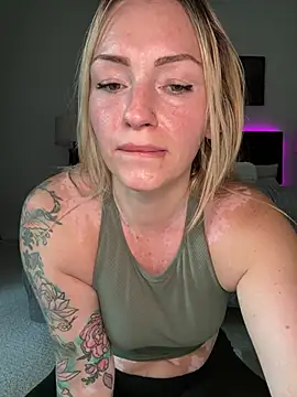 MaggieMayI89 online show from July 2026 11:45:02 AM