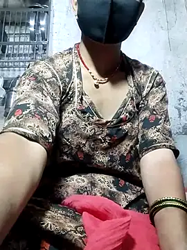Snapshot of Anushka_Ji chatting on May 2026 07:13:01 AM Anushka Ji online show from May 2026 07:13:01 AM