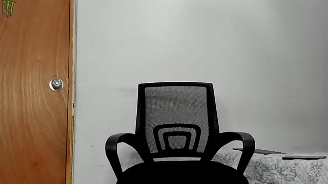 andrew rose  online show from April 2026 12:03:02 AM