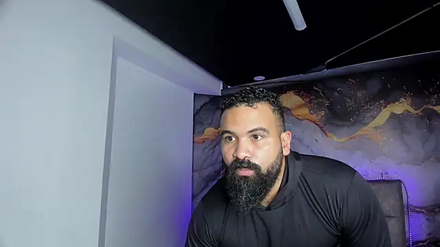 Snapshot of Drako_Argentii chatting on April 2026 04:05:02 PM Drako Argentii online show from April 2026 04:05:02 PM