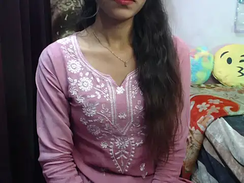 Angel kiyara online show from November 2025 07:12:02 PM