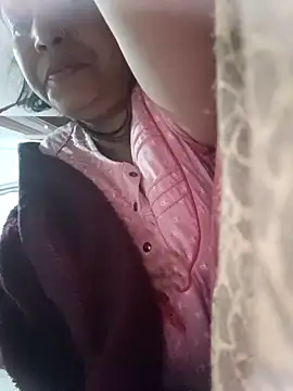 Snapshot of _sonal_sharma chatting on November 2025 02:39:01 AM sonal sharma online show from November 2025 02:39:01 AM