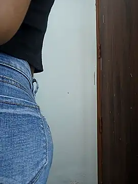 Snapshot of Sarita_7 chatting on February 2025 06:42:01 AM Sarita 7 online show from February 2025 06:42:01 AM