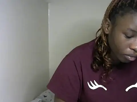 Novah  online show from September 2025 09:50:01 PM