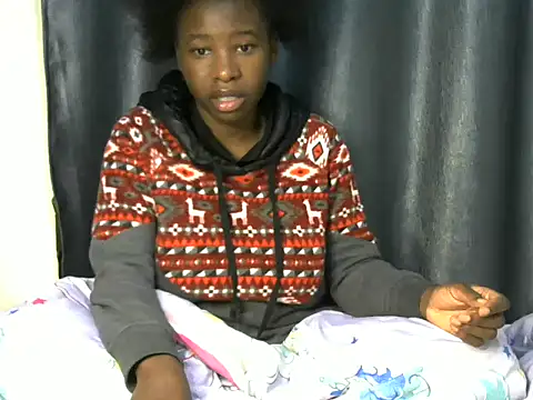Snapshot of Novah_ chatting on June 2026 01:03:01 AM Novah online show from June 2026 01:03:01 AM