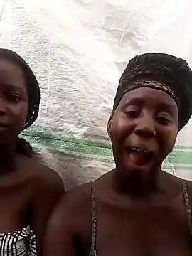 Snapshot of Swit_virgin22 chatting on February 2025 05:19:02 AM Swit virgin22 online show from February 2025 05:19:02 AM