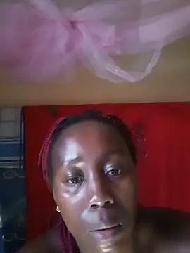 Snapshot of Swit_virgin22 chatting on May 2026 06:21:03 AM Swit virgin22 online show from May 2026 06:21:03 AM