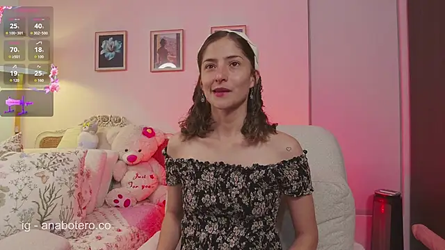 KittyAna online show from October 2025 12:31:01 AM