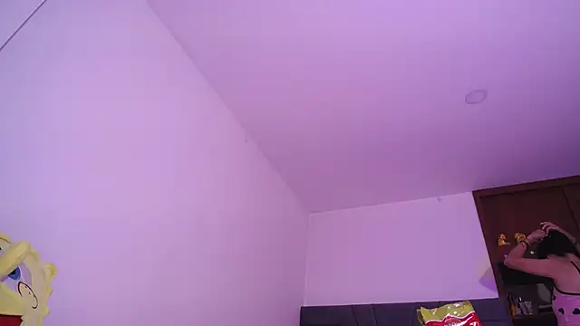 Yinn Silver online show from January 2025 10:52:02 AM