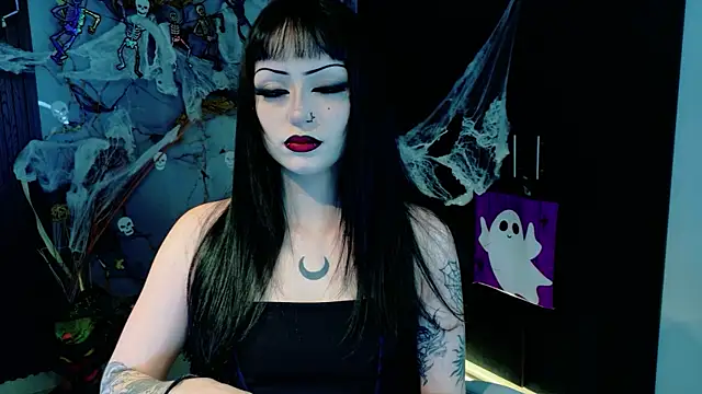 Snapshot of Madison_Jackson chatting on October 2025 07:47:02 PM Madison Jackson online show from October 2025 07:47:02 PM